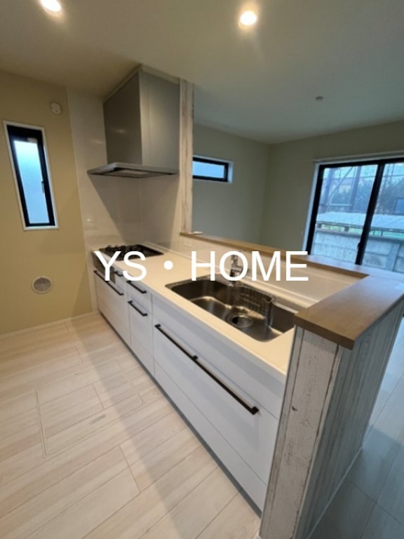 保谷町5丁目15番地戸建 キッチン