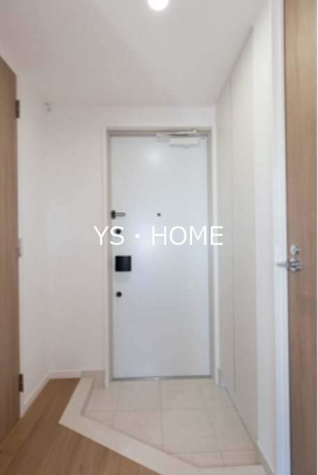 オアーゼ新宿西落合レジデンス 玄関