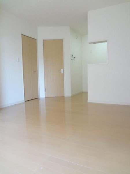 メゾン宇都木 リビング