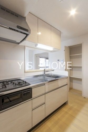 ルーチェ 国立 ズード キッチン