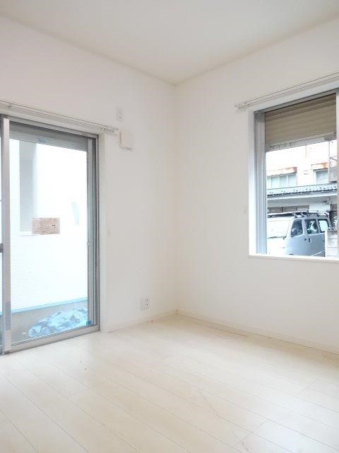 ハイヴィレッジ小金井 ベッドルーム