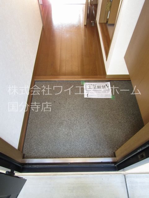 ヴィラリベルテ 玄関