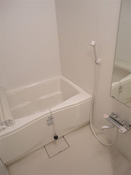 フェリーチェ国立 風呂画像