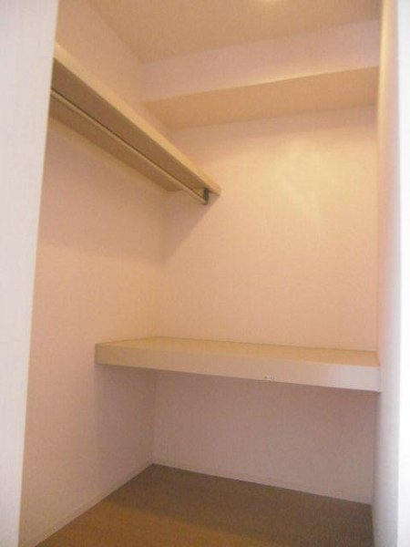 ブラン・トリスターB その他5