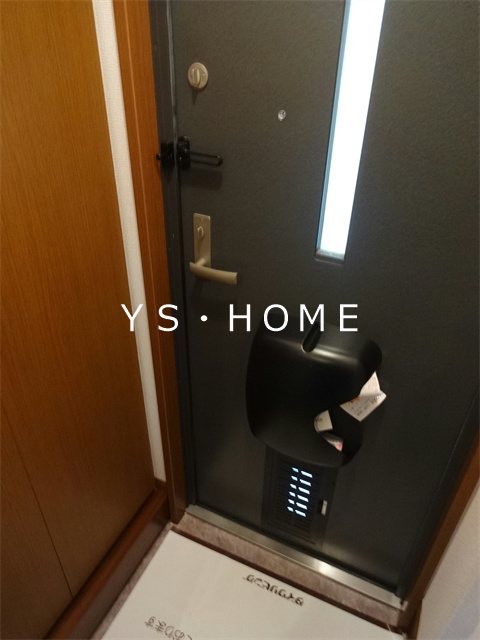 ロイヤルハイツⅢ 玄関