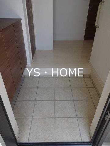 カーサノザキⅢ 玄関