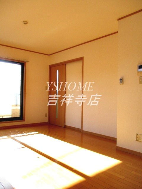 新町ユキハイツ リビング