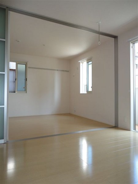 コンフォリアガーデン国分寺 リビング