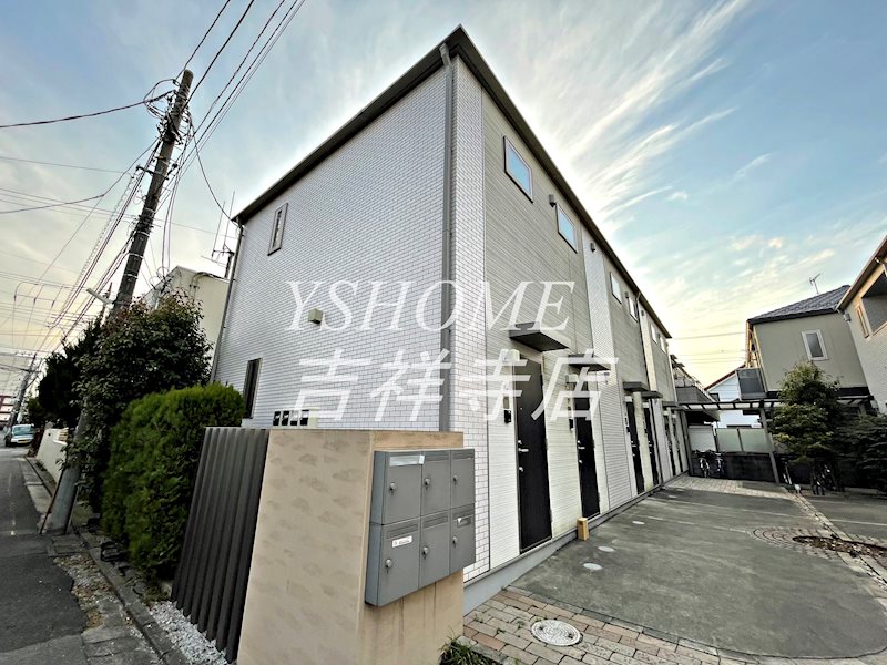 コティハウスカ 外観