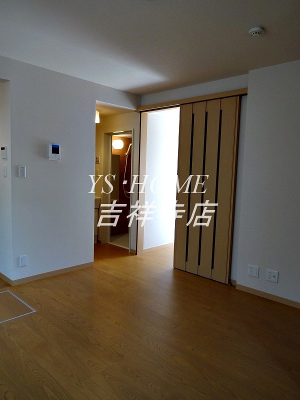 コティハウスカ その他12