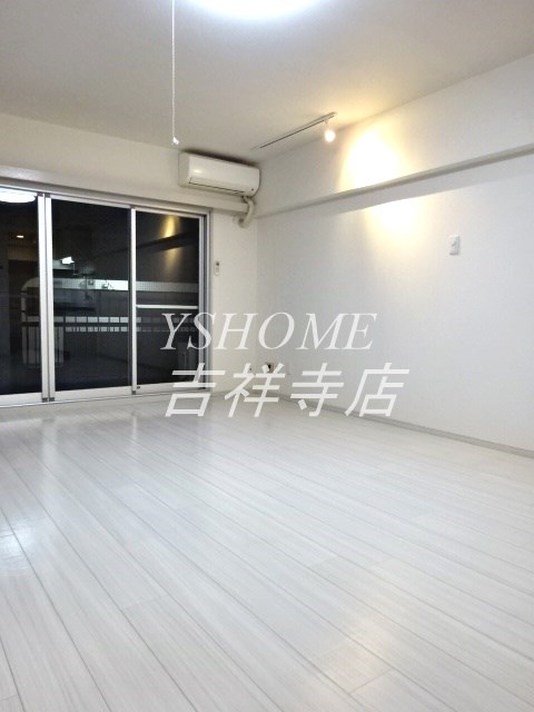 第4野村ビル ベッドルーム