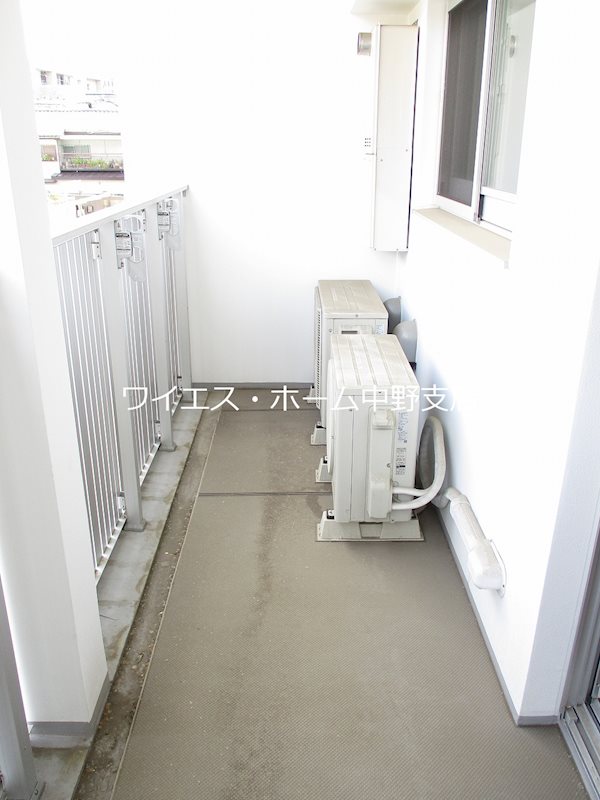 プラウドフラット中野  ベランダ