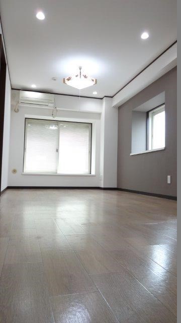 ヴィラアイダB リビング