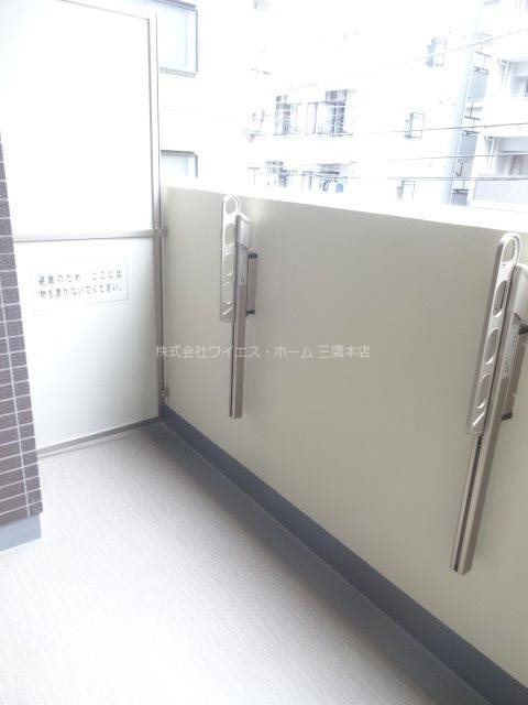リビオ三鷹ステーションレジデンス ベランダ