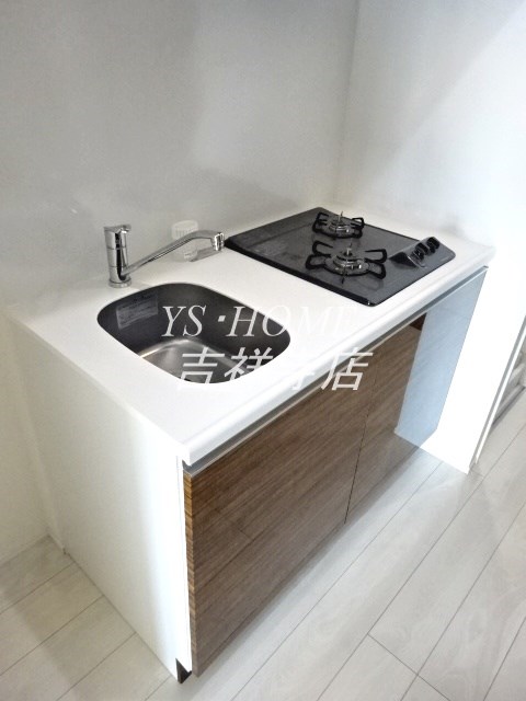 CROSS吉祥寺  キッチン