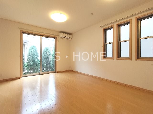 ハウス丸山台     リビング