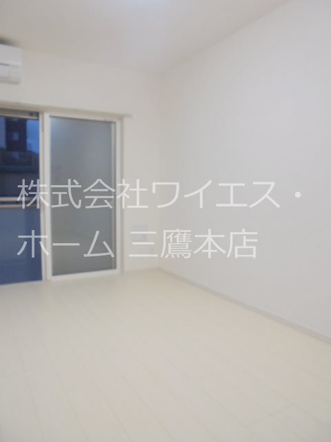 リブリ・ソレイユミタカ ベッドルーム