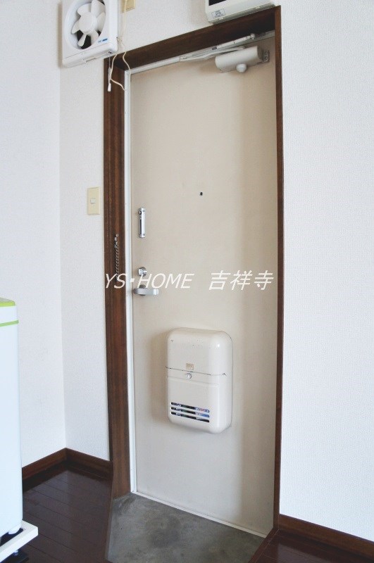 アーチェリーハウス　 玄関