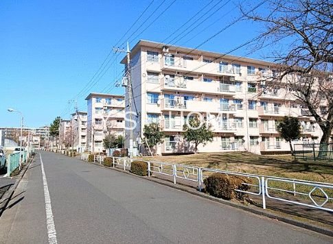 立川柏町団地 外観