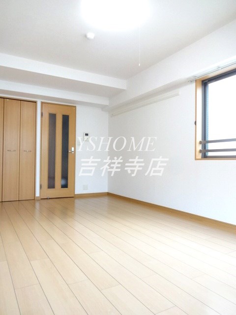 ヴィータコモダ リビング