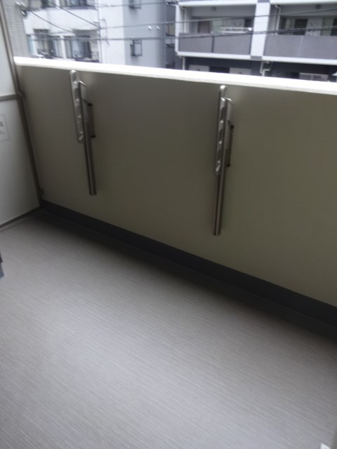 リビオ三鷹ステーションレジデンス ベランダ