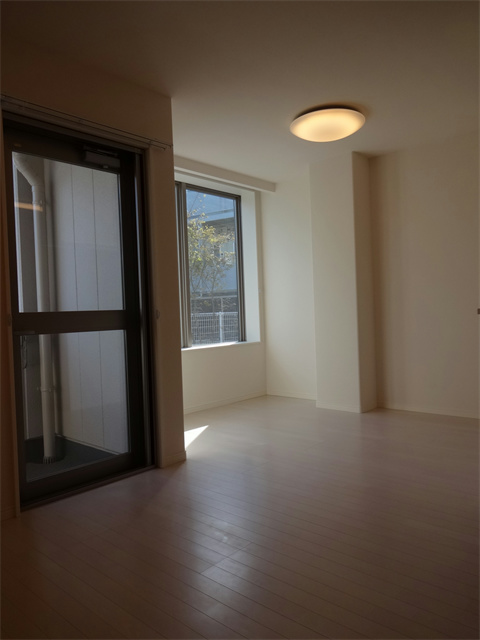 ヴィラ・カンターレ　 リビング