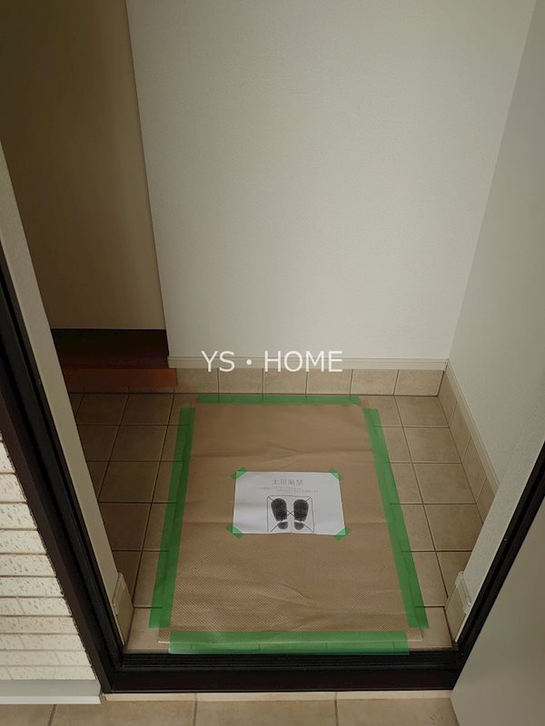 エスポワール小金井公園Ａ 玄関