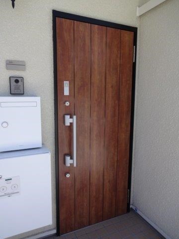 ボヌール武蔵野 玄関