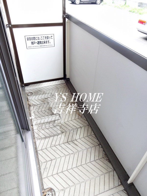 コートオンジェーム ベランダ