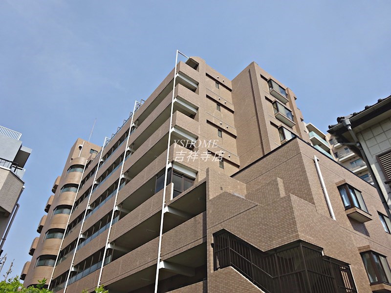 コート・イシハラ 外観