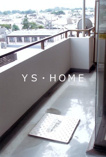 コート・イシハラ ベランダ