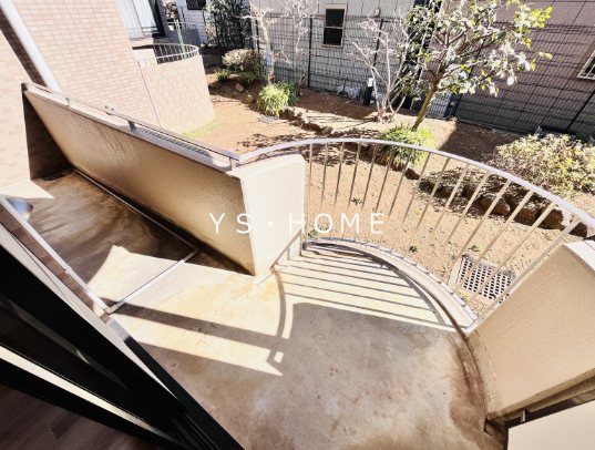 ガーデンパレス関町 ベランダ