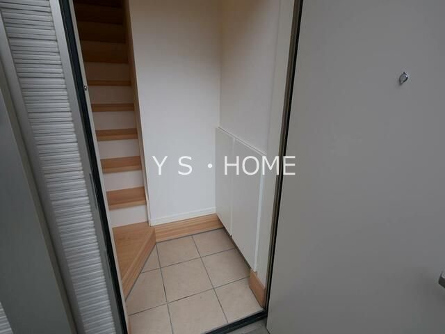 グランビル立川 玄関