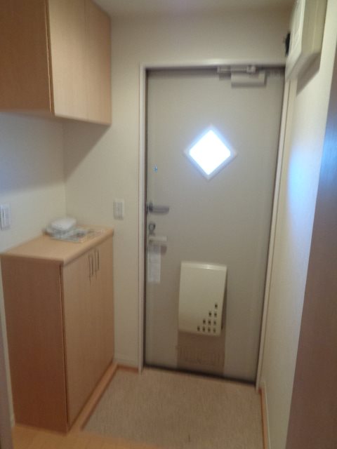 ラフォーレ武蔵野B 玄関