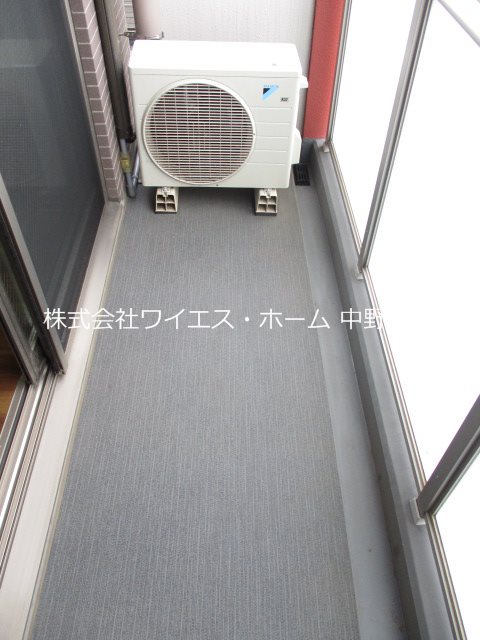 カーサスプレンディッド新中野  ベランダ