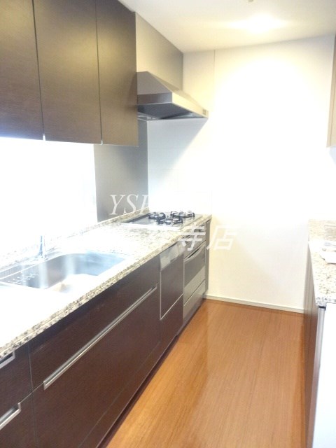 パークハウス吉祥寺北町グローヴⅣ キッチン