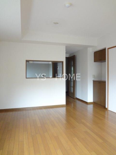 グランパルク　武蔵野 リビング