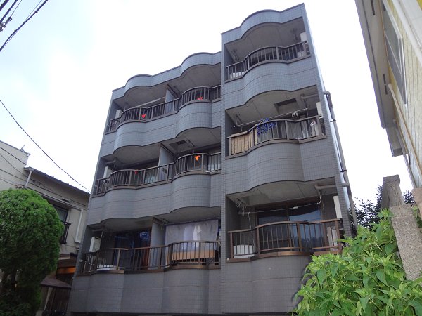 エメラルドハイツ 外観