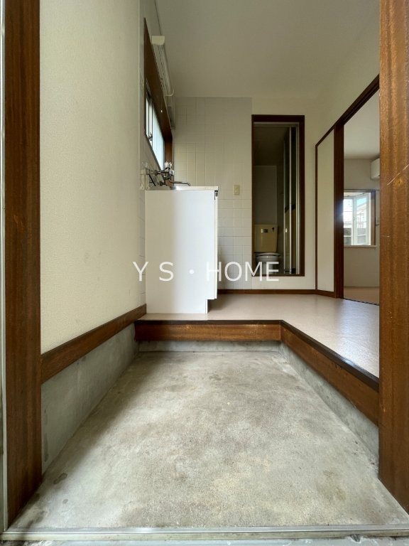 コーポ新町 玄関