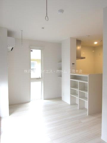 ソレール西久保 リビング