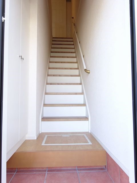 ヴィラソレイユ 玄関