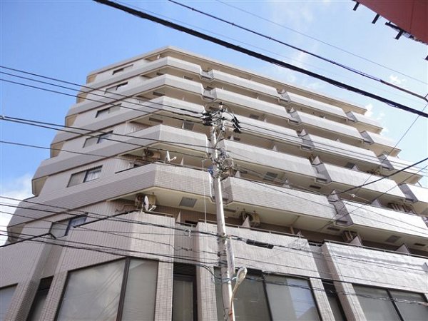 コスモリード国分寺 外観