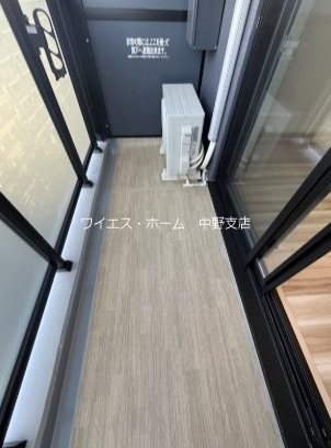 ワンルーフレジデンス中野南台 ベランダ
