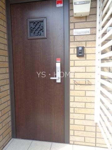 フェリシテⅠ  玄関