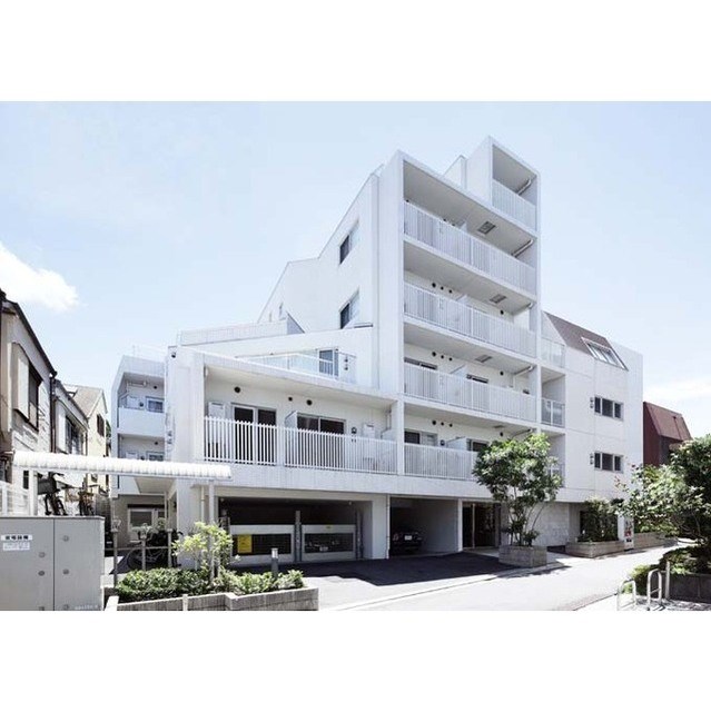 コンフォリア中野 外観