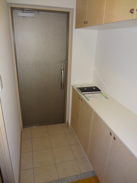 つつじヶ丘アイランドコート  玄関