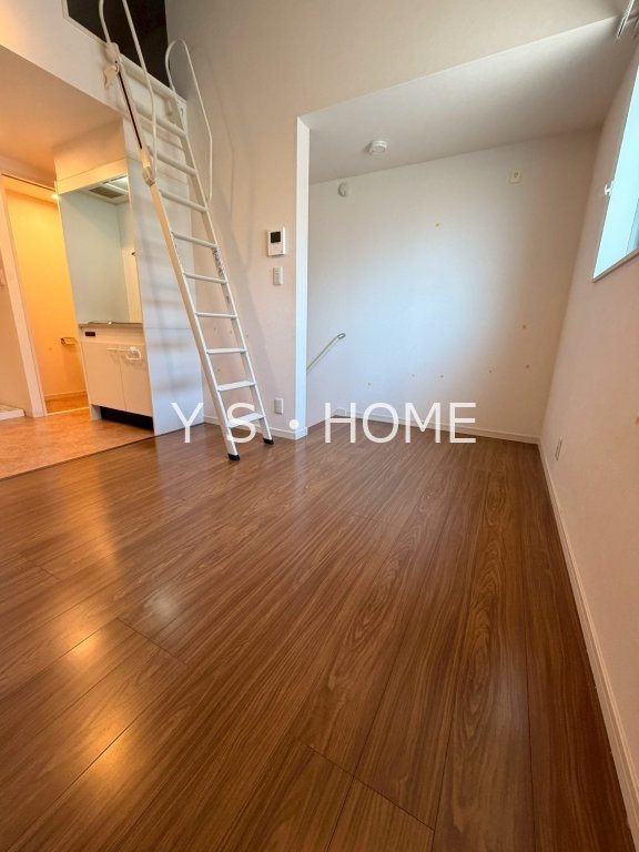 バーミープレイス西国分寺Ⅳ リビング