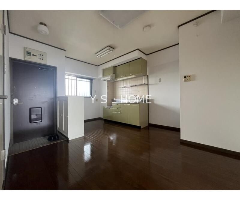 リヴェール浅見 リビング