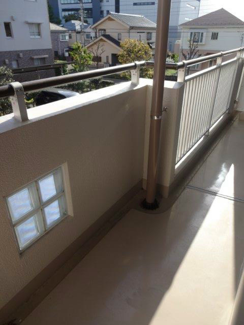コーポレート小金井梶野通り　2号棟  ベランダ