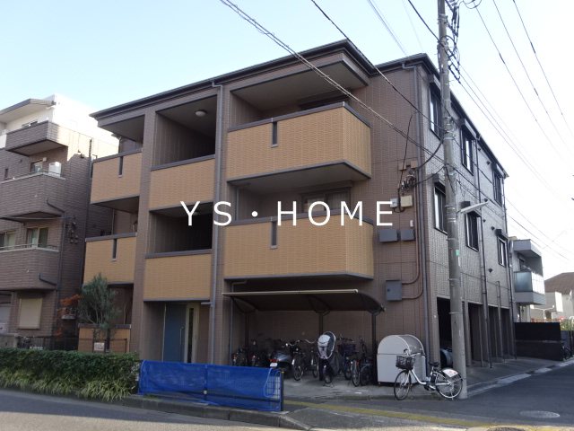 トリアード 外観